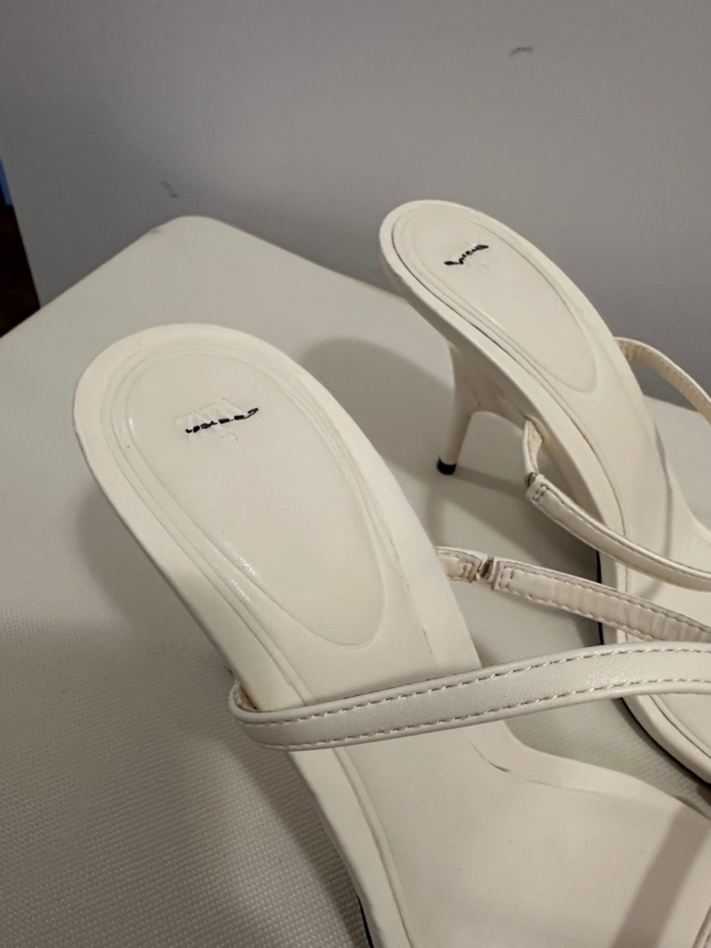 Zara White Strappy Square-Toe Stiletto Heels Sandals - Picture 3 of 8